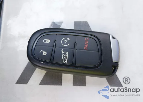 2019 Jeep Cherokee Trailhawk z USA, uszkodzony, nr VIN 1C4PJMBX3KD468040